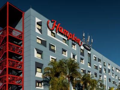 Hampton By Hilton Airport 3*
