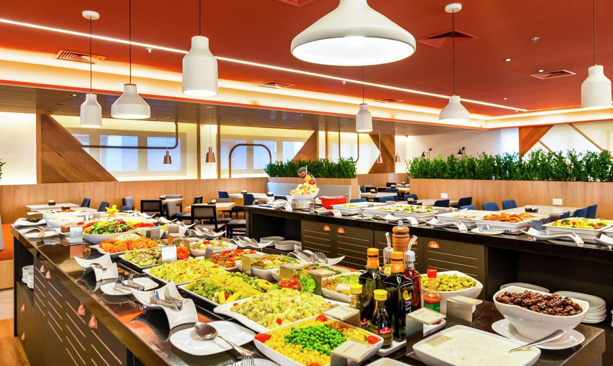 Hampton By Hilton Airport Hotel