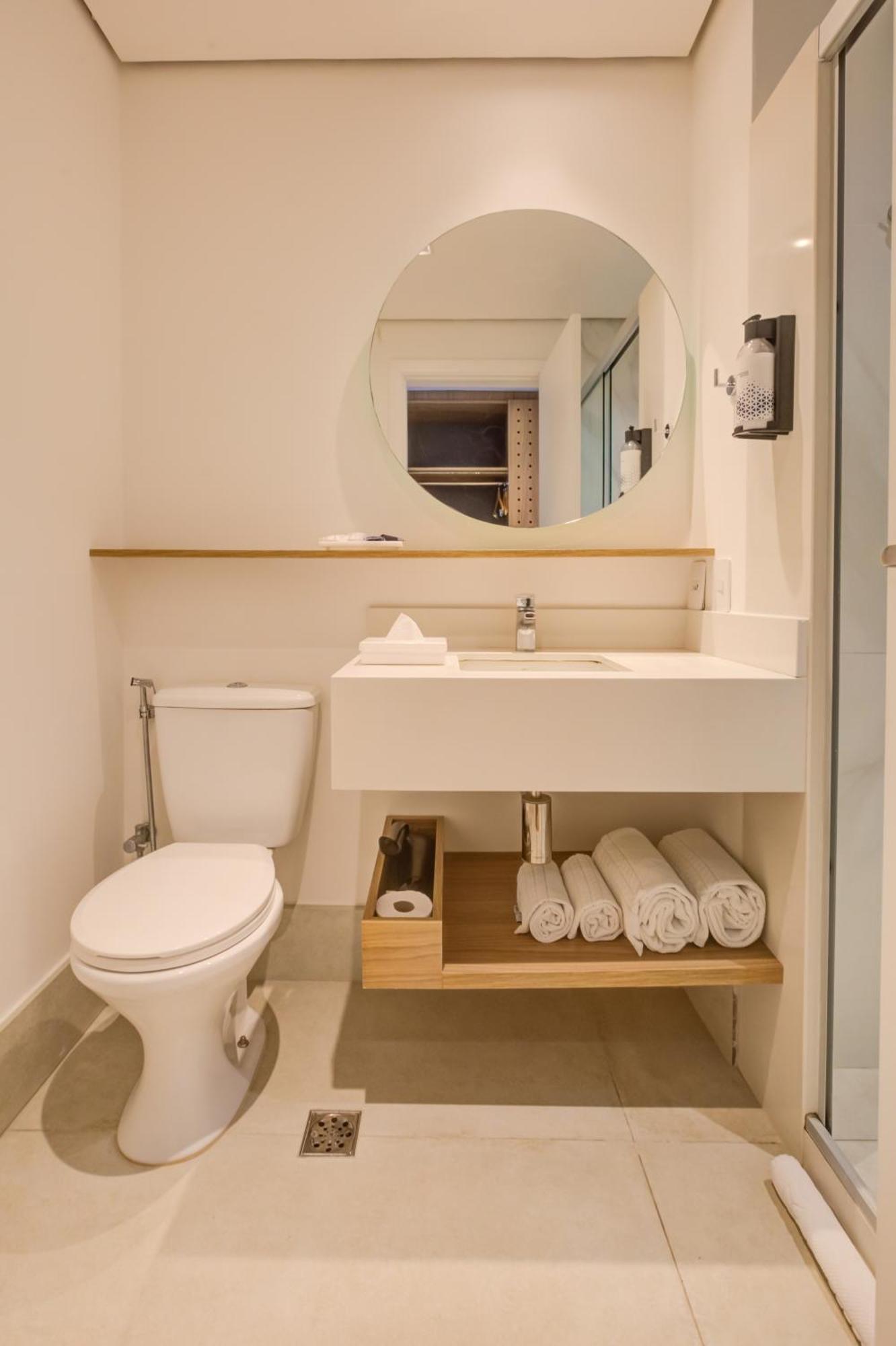 Hampton By Hilton Airport Hotel